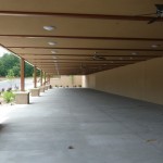 5000 sq ft outdoor area